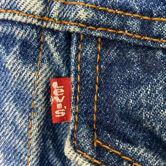 SOLD Vintage Levi's 1980s Type 3 Denim Jacket - Picture 6 of 7
